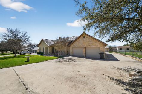 204 Red Oak Lane Ingram TX 78025