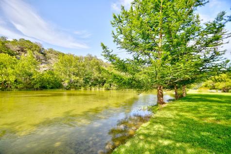 2960 Highway 39 Hunt TX 78024