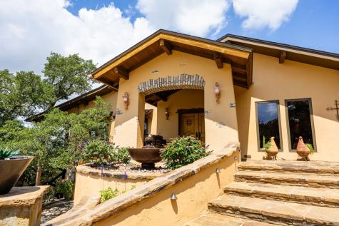 617 Hillside Drive Kerrville TX 78028