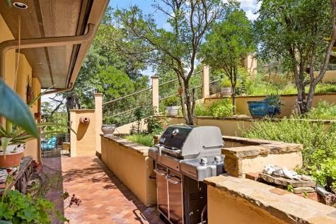 617 Hillside Drive Kerrville TX 78028