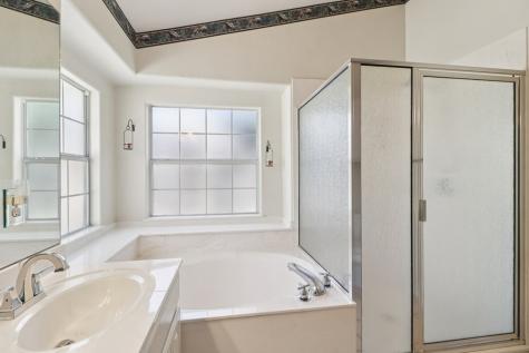 632 Oak Valley Drive Kerrville TX 78028