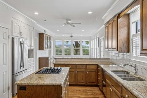 514 Oakland Hills Lane Kerrville TX 78028