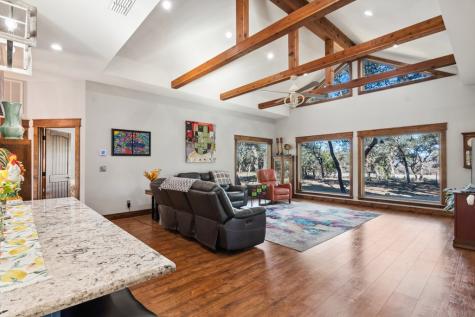 381 Camino Primero Leakey TX 78873