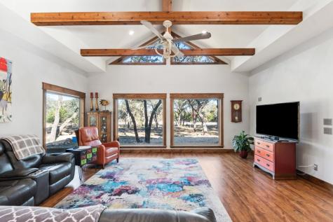 381 Camino Primero Leakey TX 78873