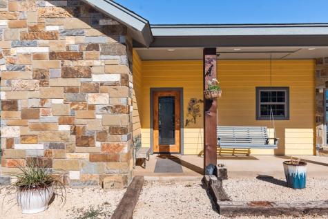 381 Camino Primero Leakey TX 78873