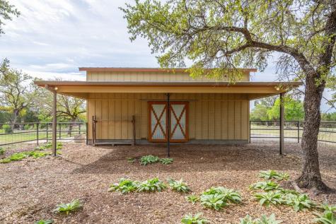 395 Bluff Creek Road Center Point TX 78010