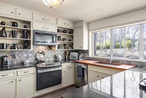 228 Galbraith Avenue Kerrville TX 78028