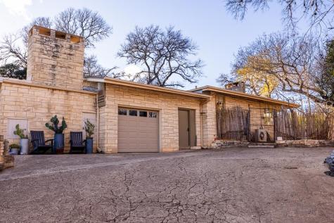 228 Galbraith Avenue Kerrville TX 78028