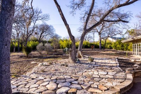 228 Galbraith Avenue Kerrville TX 78028