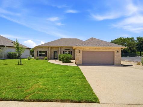 2011 Athens Avenue Kerrville TX 78028