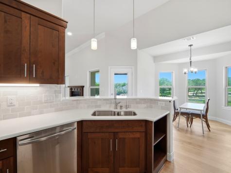 2011 Athens Avenue Kerrville TX 78028