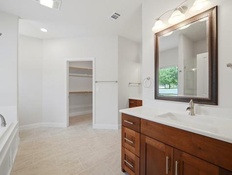 2011 Athens Avenue Kerrville TX 78028