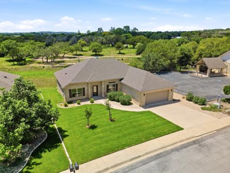 2011 Athens Avenue Kerrville TX 78028