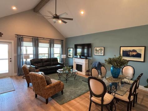 1057 Roanoke Lane Kerrville TX 78028