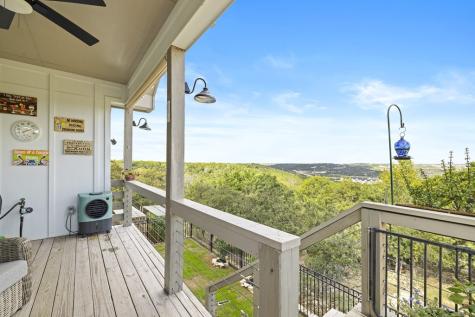 1057 Roanoke Lane Kerrville TX 78028