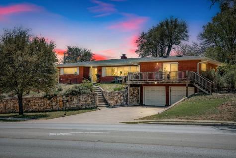 825 Golf Street Kerrville TX 78028