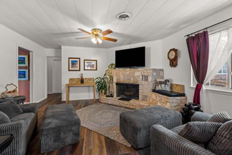 825 Golf Street Kerrville TX 78028