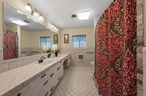 825 Golf Street Kerrville TX 78028
