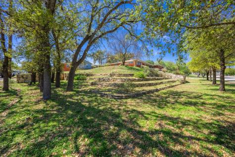 825 Golf Street Kerrville TX 78028