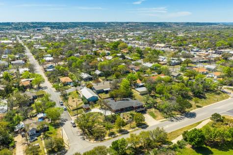 825 Golf Street Kerrville TX 78028