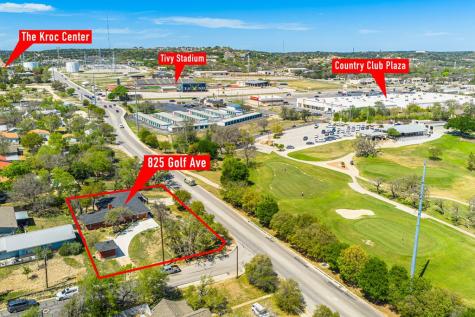 825 Golf Street Kerrville TX 78028