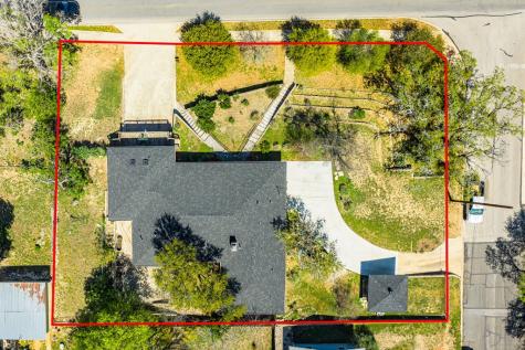 825 Golf Street Kerrville TX 78028