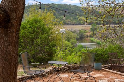 1094 Harper Road Kerrville TX 78028