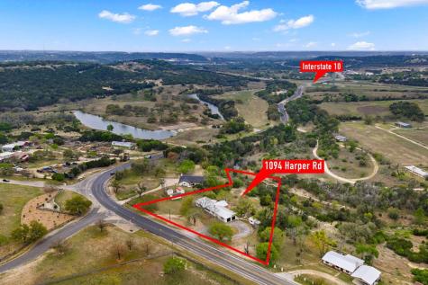 1094 Harper Road Kerrville TX 78028