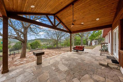 1094 Harper Road Kerrville TX 78028