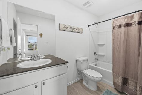 108 Ciarans Crossing Fredericksburg TX 78624