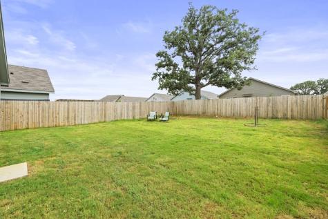 108 Ciarans Crossing Fredericksburg TX 78624
