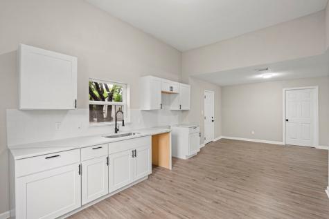 502 Ross Street Kerrville TX 78028