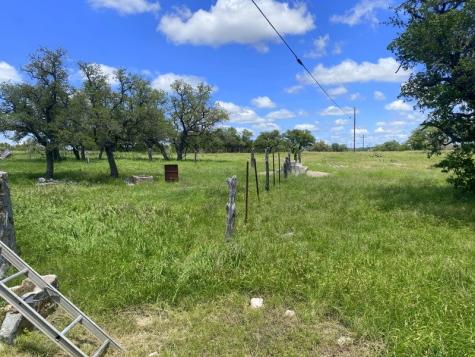 637 Fm 479 Mountain Home TX 78058