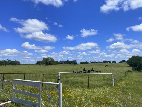 637 Fm 479 Mountain Home TX 78058