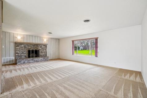 706 Cardinal Drive Kerrville TX 78028