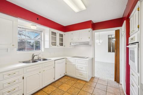 706 Cardinal Drive Kerrville TX 78028