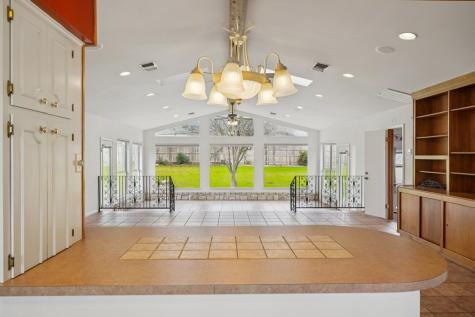 706 Cardinal Drive Kerrville TX 78028