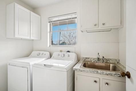 706 Cardinal Drive Kerrville TX 78028