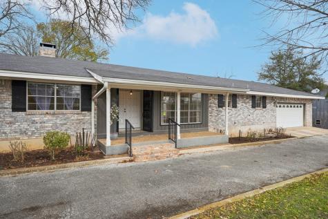 706 Cardinal Drive Kerrville TX 78028