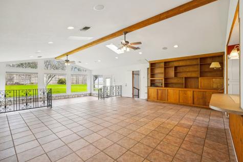 706 Cardinal Drive Kerrville TX 78028