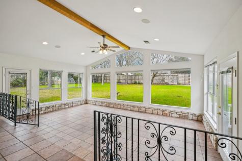 706 Cardinal Drive Kerrville TX 78028
