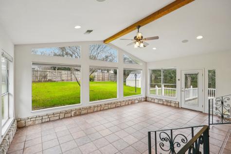 706 Cardinal Drive Kerrville TX 78028