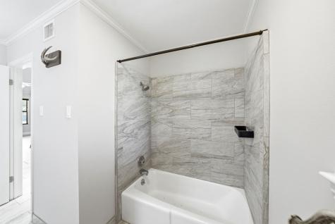 1300 Warbler Drive Kerrville TX 78028
