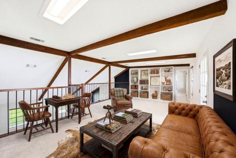 1300 Warbler Drive Kerrville TX 78028