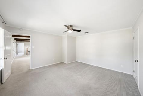 1300 Warbler Drive Kerrville TX 78028