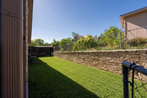 1300 Warbler Drive Kerrville TX 78028