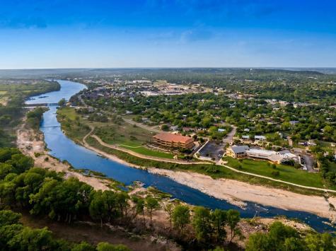 521 Guadalupe Street Kerrville TX 78028