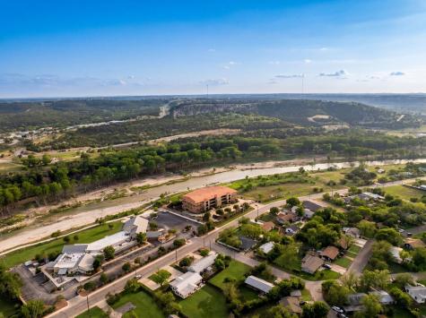 521 Guadalupe Street Kerrville TX 78028