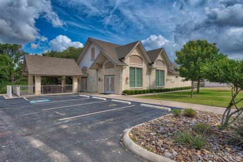 2009 Athens Avenue Kerrville TX 78028