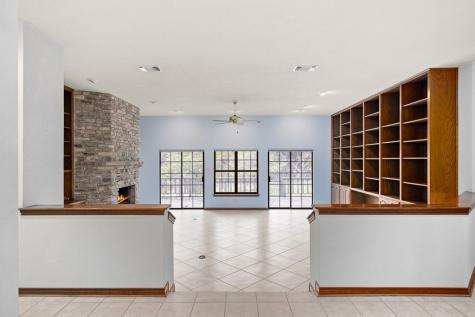 416 West Crest Drive Kerrville TX 78028